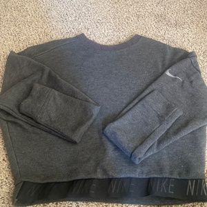 Nike crop sweatshirt